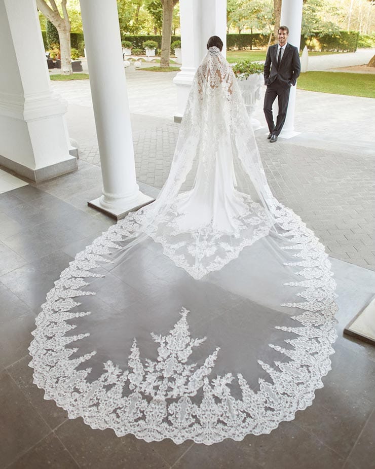 Adriana Alier Sammy wedding dress