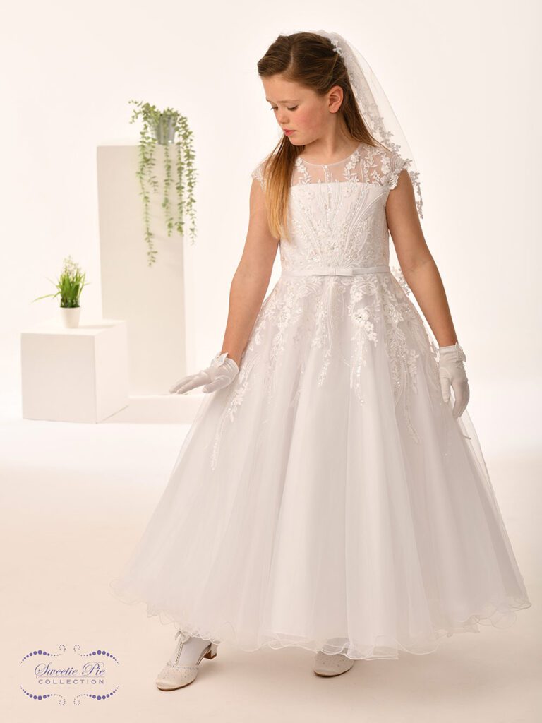 Anna communion dress