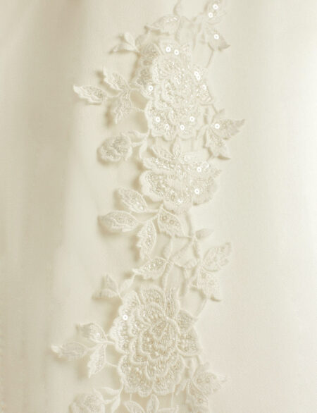 Lace Edge Tulle Veil Ivory 110” - Image 2