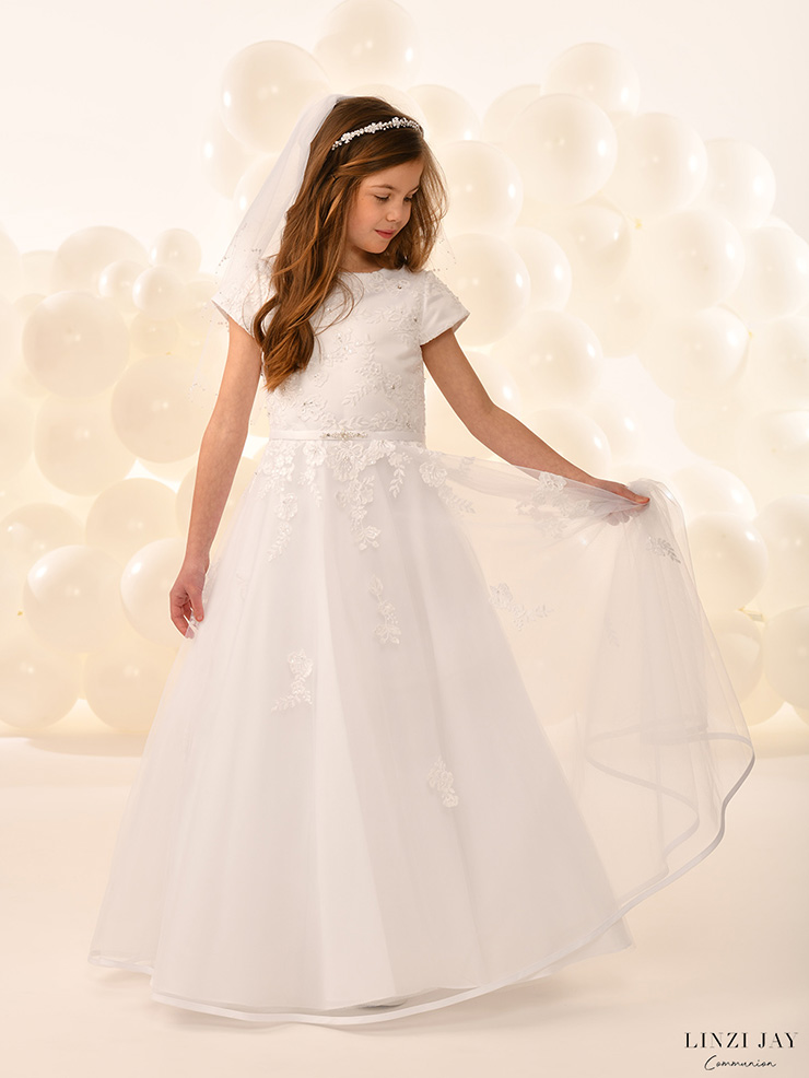 Nancy communion dress