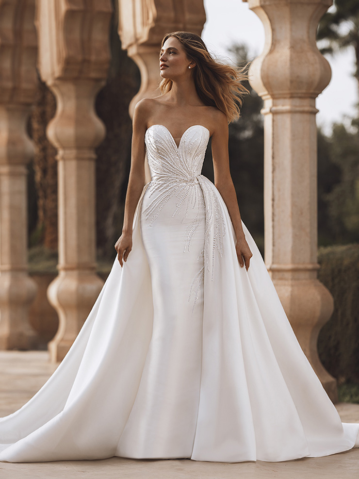 Virginia wedding dress by Enzoani