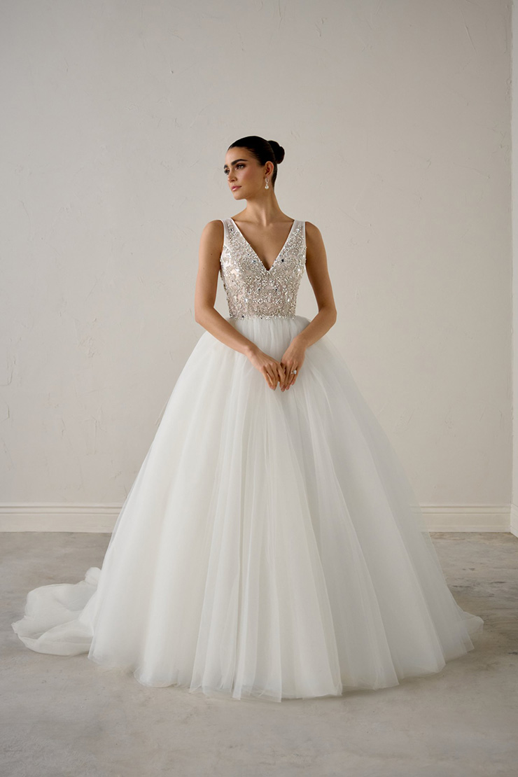 Marquise wedding dress by Justin Alexander