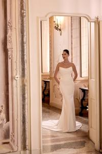 Leti wedding dress by Justin Alexander