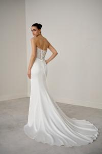 Gildara wedding dress by Justin Alexander