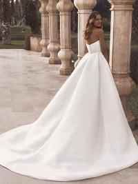 Virginia wedding dress by Enzoani