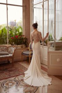 Iryna wedding dress by Justin Alexander