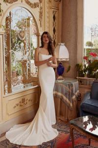 Iryna wedding dress by Justin Alexander