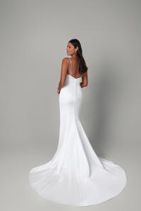 Shannon wedding dress by Justin Alexander