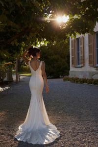 Irving wedding dress by Justin Alexander