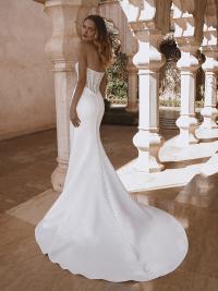 Viola wedding dress by Enzoani