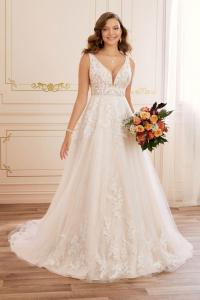 Sophia Tolli bridal dress Annika Y22066