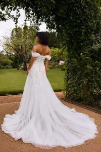 GUENIVER wedding dress by Sophia Tolli