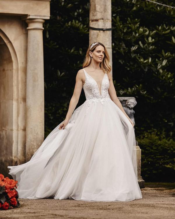 Tiffanys Bridal Genoa wedding dress